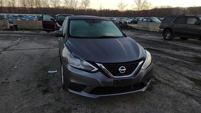 Nissan Sentra 2019
