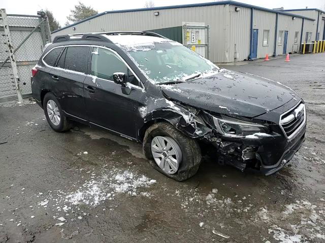 Subaru Outback 2018