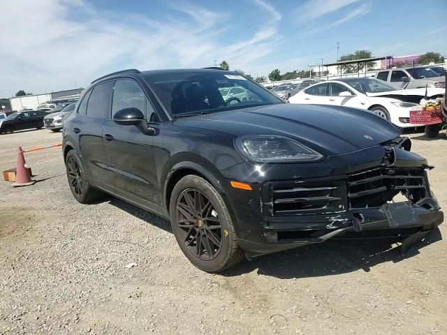 Porsche Cayenne 2024