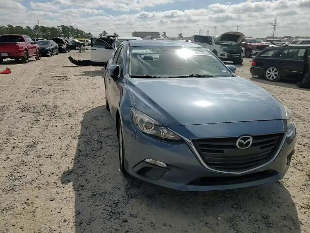 Mazda 3 2016