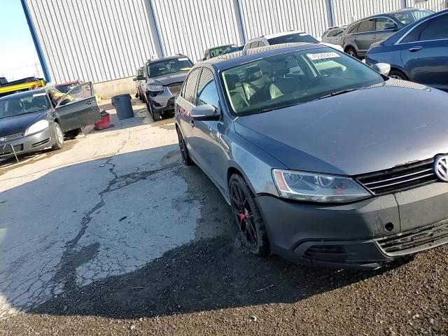 Volkswagen Jetta 2014