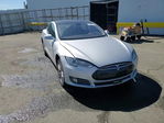 Tesla Model S 2013