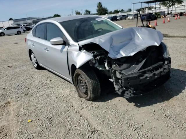 Nissan Sentra 2016