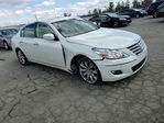 Hyundai Genesis 2010