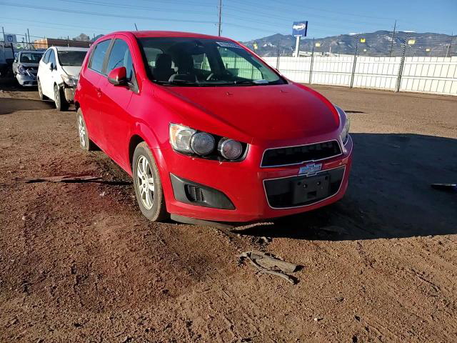 Chevrolet Sonic 2015