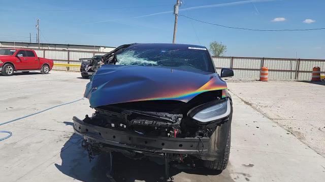 Tesla Model X 2018