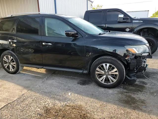 Nissan Pathfinder 2017