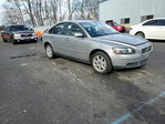 Volvo S40 2004