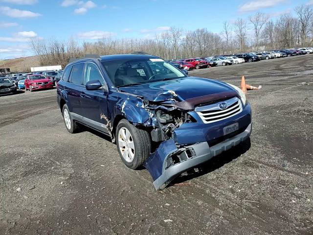 Subaru Outback 2011