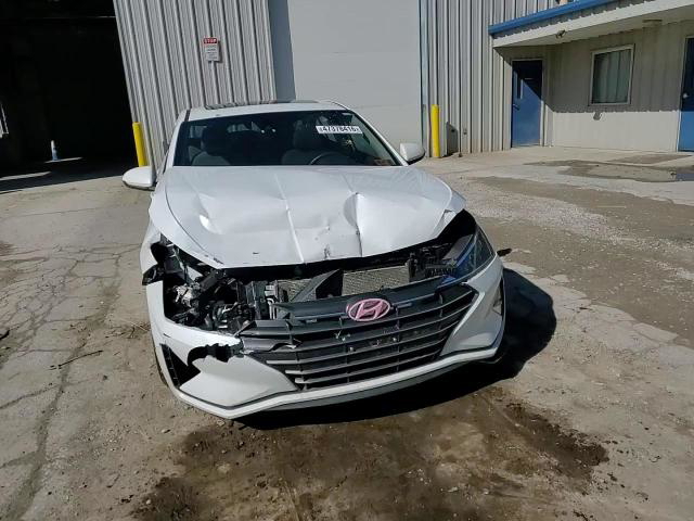Hyundai Elantra 2020