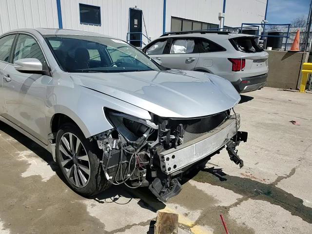 Nissan Altima 2017