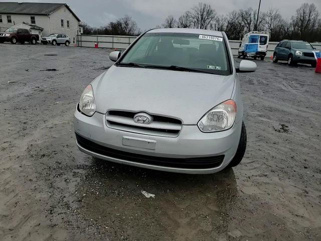 Hyundai Accent 2011