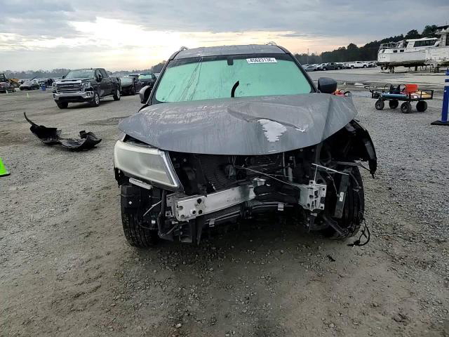 Nissan Pathfinder 2016