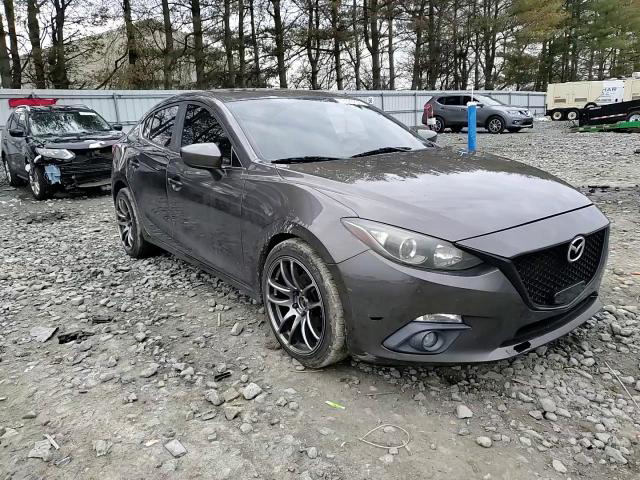 Mazda 3 2015