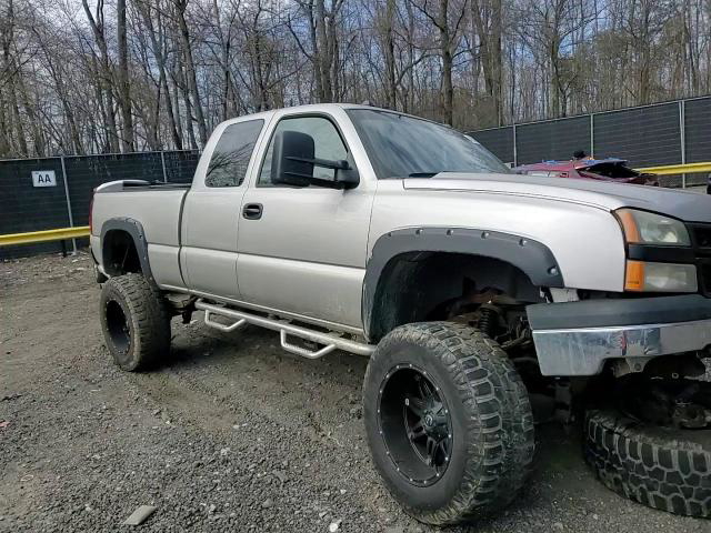 Chevrolet Silverado 2004