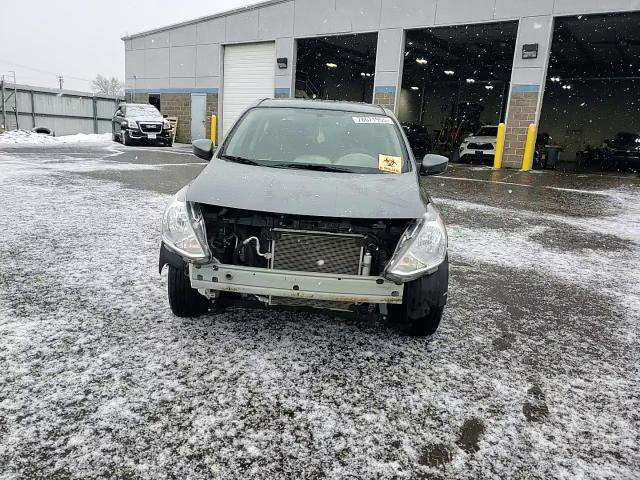 Nissan Versa 2019