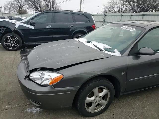 Ford Taurus 2002