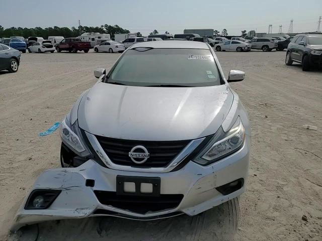 Nissan Altima 2018