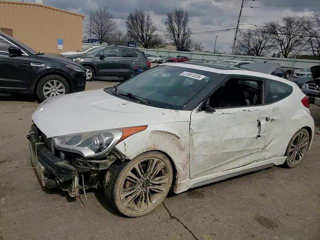 Hyundai Veloster 2016
