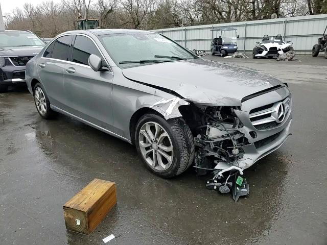 Mercedes-Benz  2016