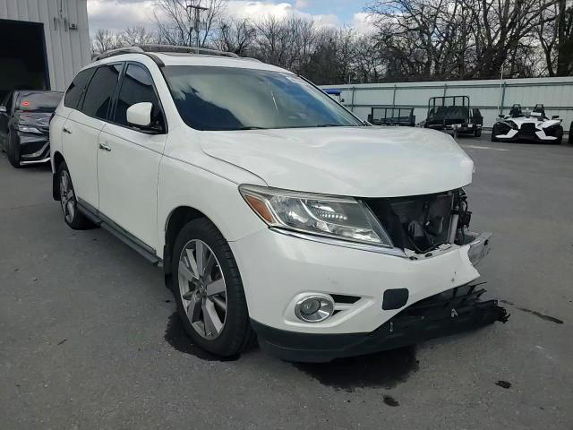 Nissan Pathfinder 2014