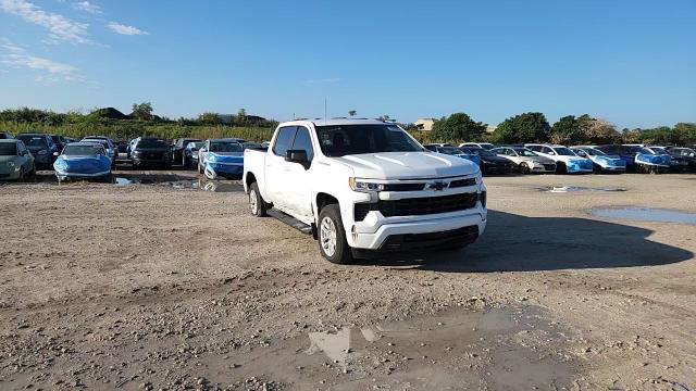Chevrolet Silverado 2024