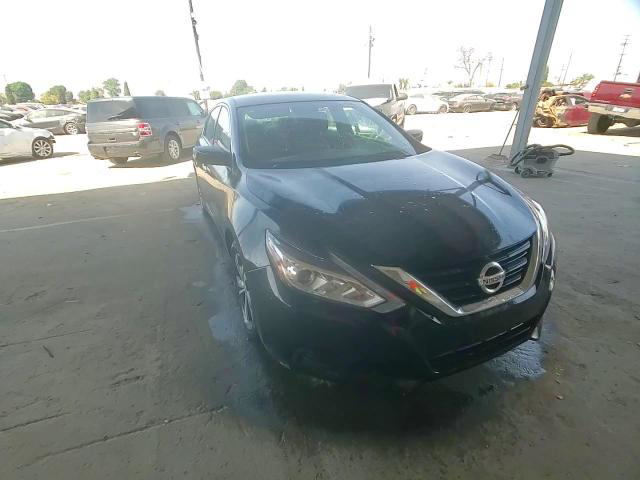Nissan Altima 2017