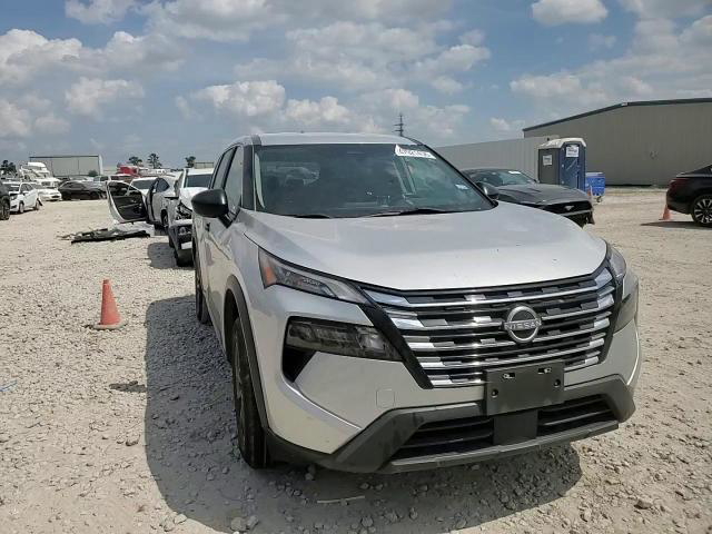 Nissan Rogue 2024