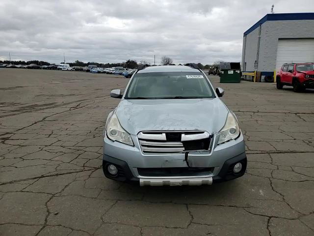 Subaru Outback 2013