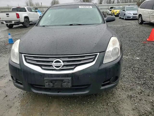 Nissan Altima 2012