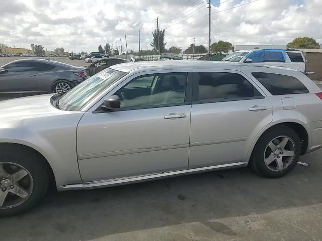 Dodge Magnum 2007