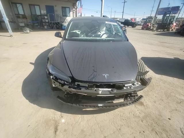 Tesla Model 3 2025