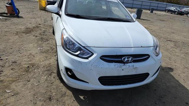 Hyundai Accent 2015