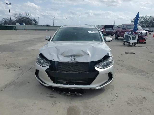 Hyundai Elantra 2018
