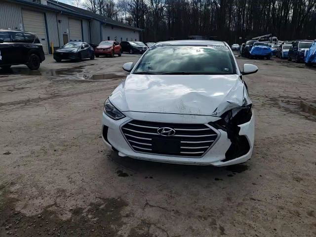 Hyundai Elantra 2018