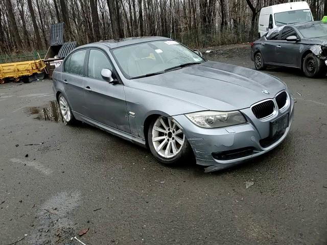 BMW Series 3 2011