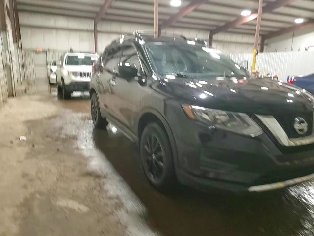 Nissan Rogue 2017