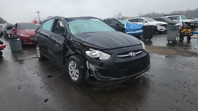 Hyundai Accent 2015
