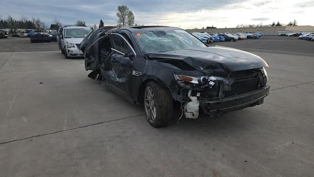 Ford Taurus 2011