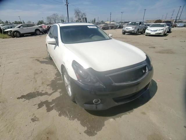 Infiniti G 2013