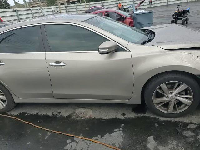 Nissan Altima 2014