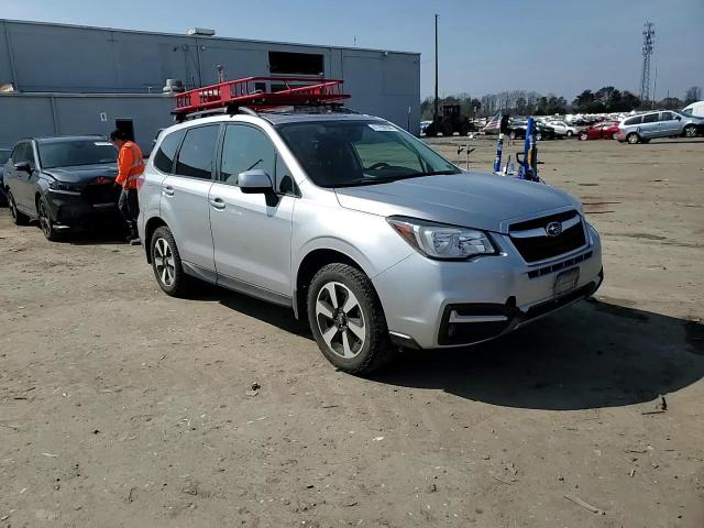 Subaru Forester 2018