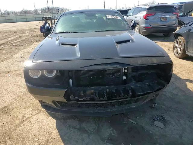 Dodge Challenger 2015
