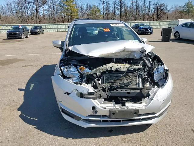 Nissan Versa 2017