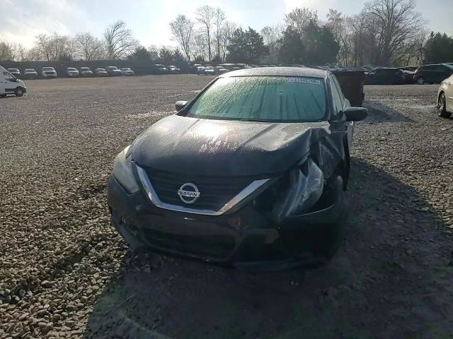 Nissan Altima 2017