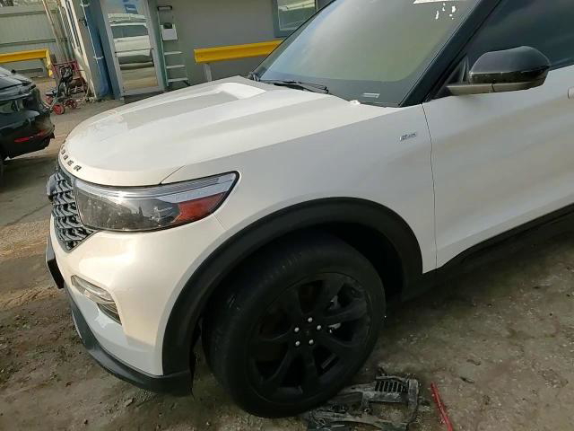 Ford Explorer 2023