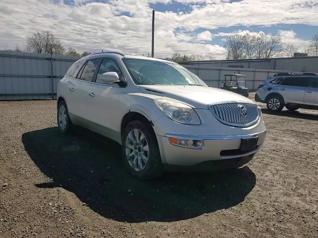Buick Enclave 2011