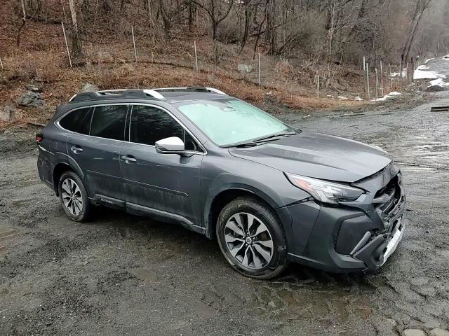 Subaru Legacy 2024