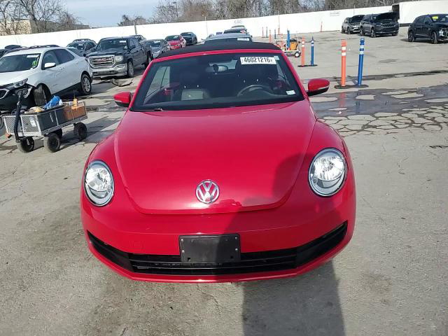 Volkswagen Beetle 2013