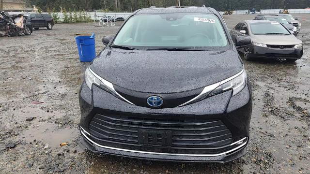 Toyota Sienna 2023